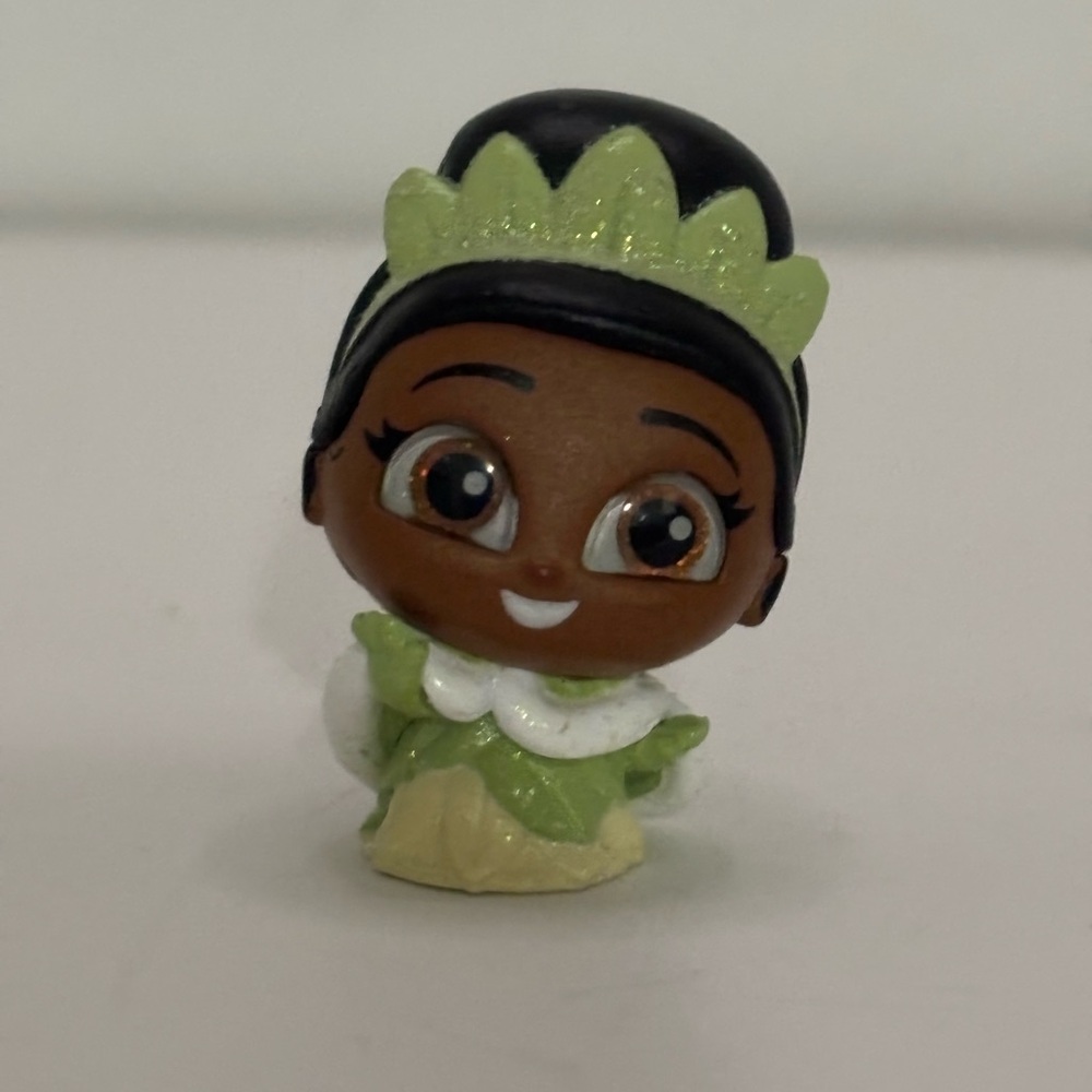 Mini Princess Figurine - Green & Black Kids Toy